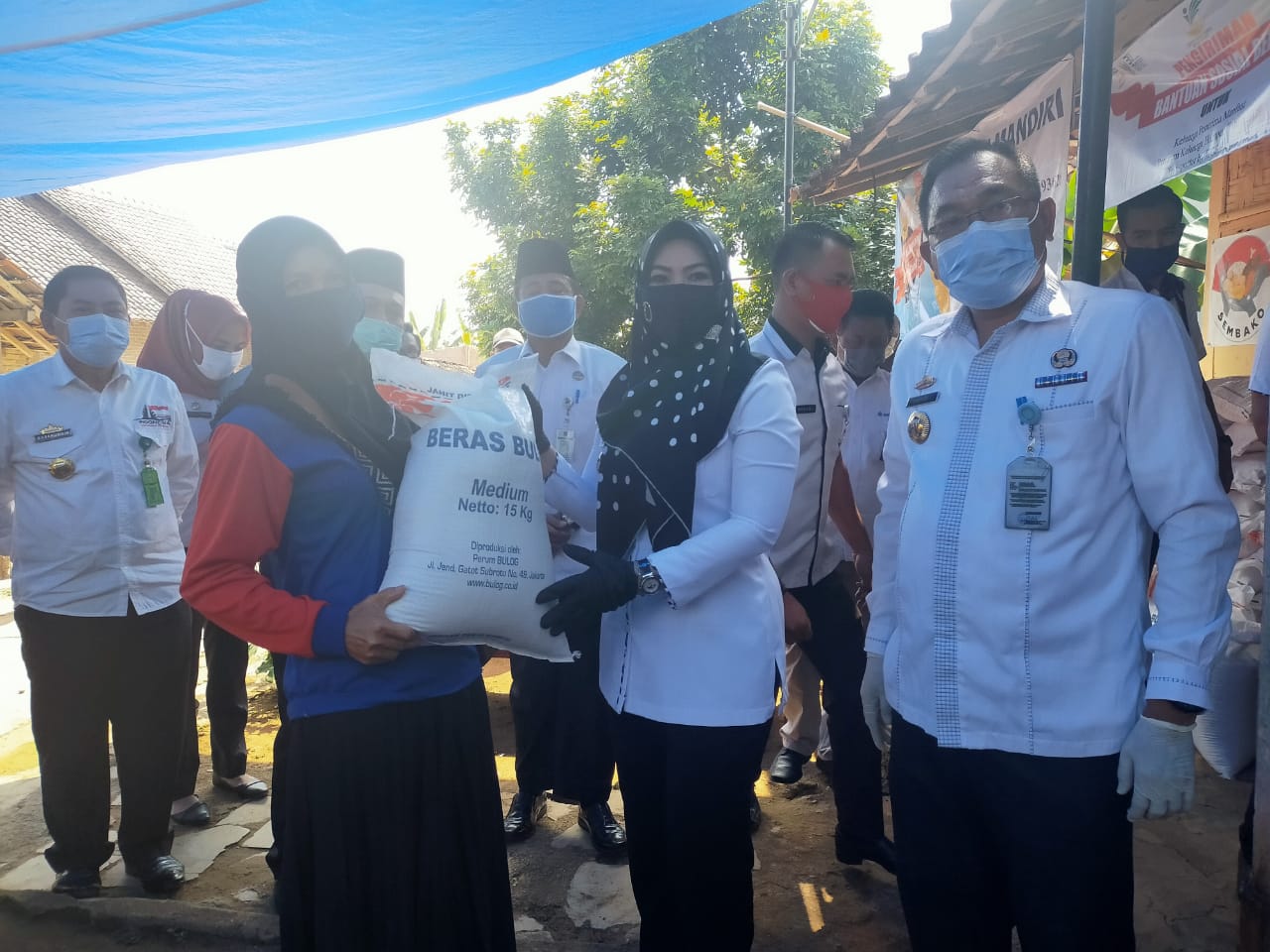 Bupati Launching Bansos Beras PKH