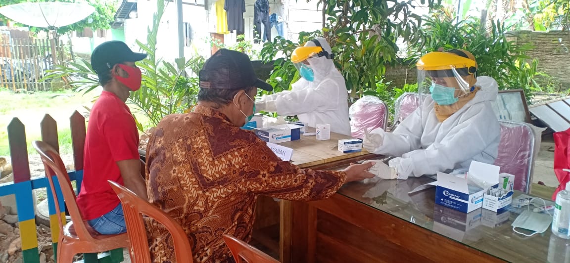 Ratusan Panitia Pilkakon Di Rapid Test