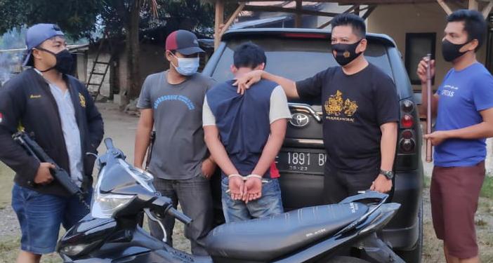 Saat Membesuk Kerabat, DPO Curanmor Ditangkap Polisi