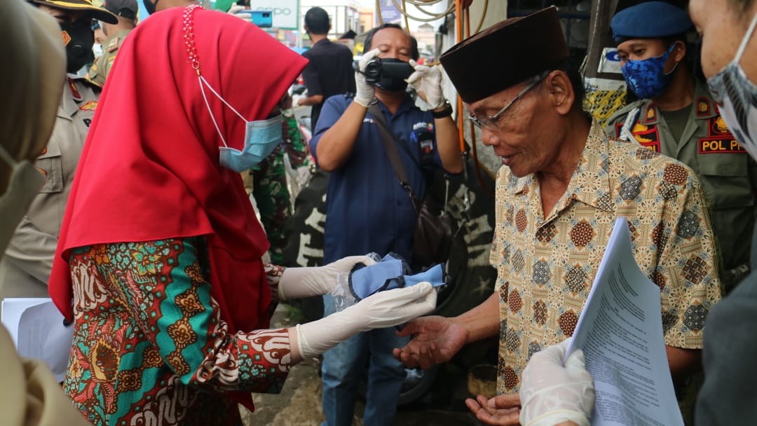 Bupati Pimpin Operasi Yustisi Di Pasar Wonosobo