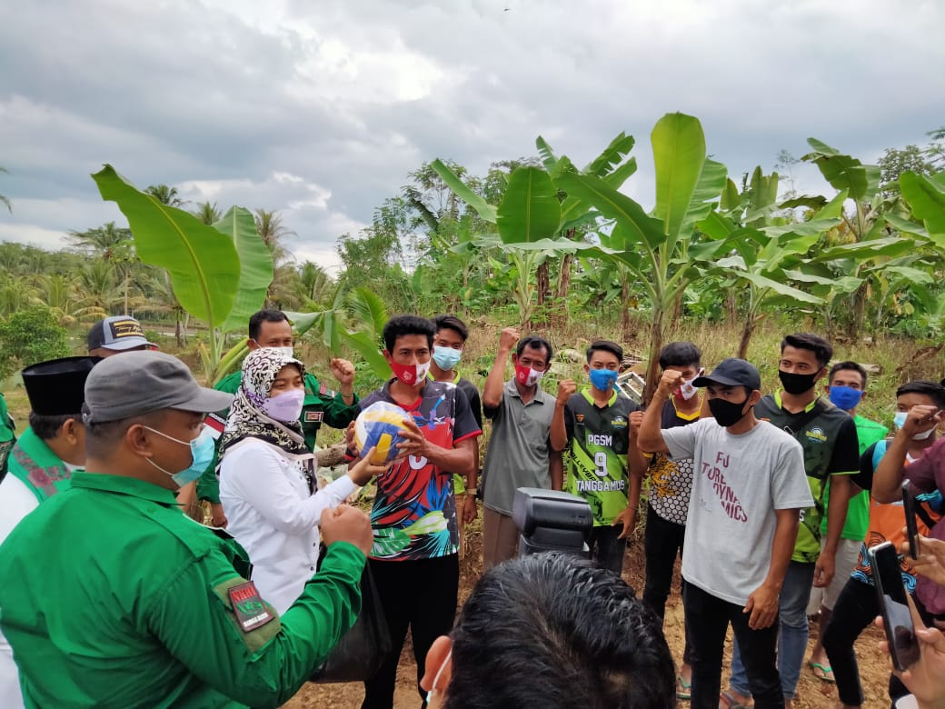 Nunik Minta Kader Kerja Nyata Besarkan PKB