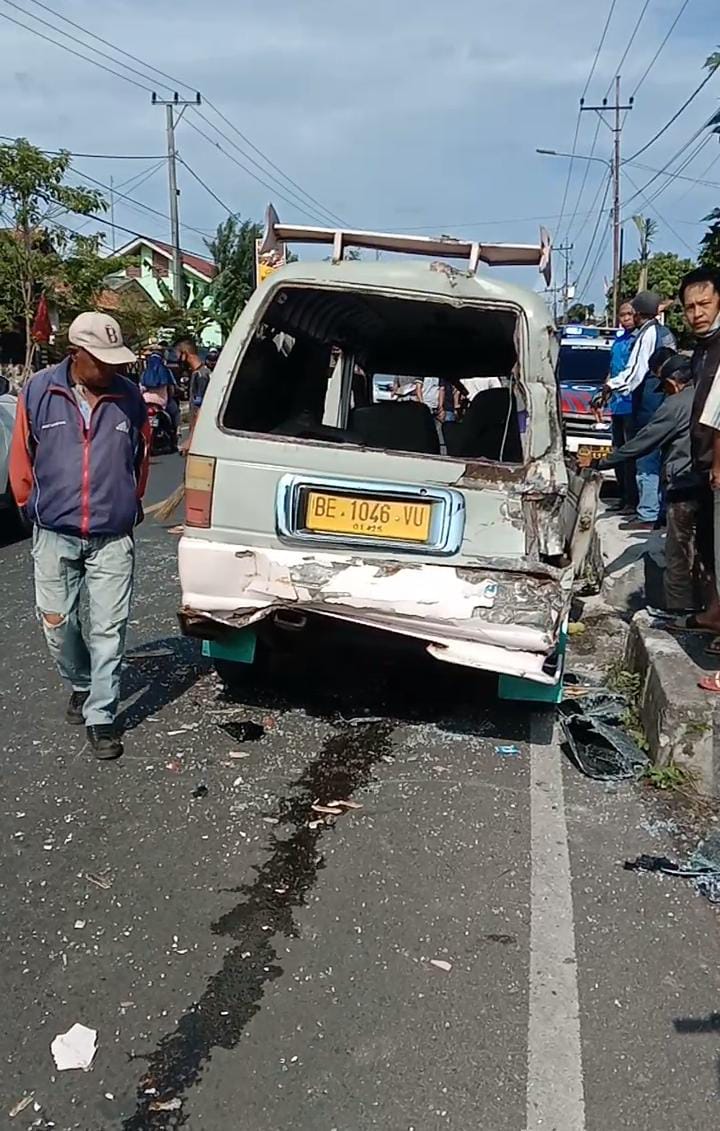 Lakalantas Fuso VS Angdes, Kasatlantas Irit Bicara