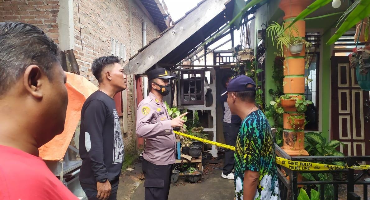 Polsek Talangpadang Lakukan Olah TKP Kebakaran Rumah di Dusun Mega