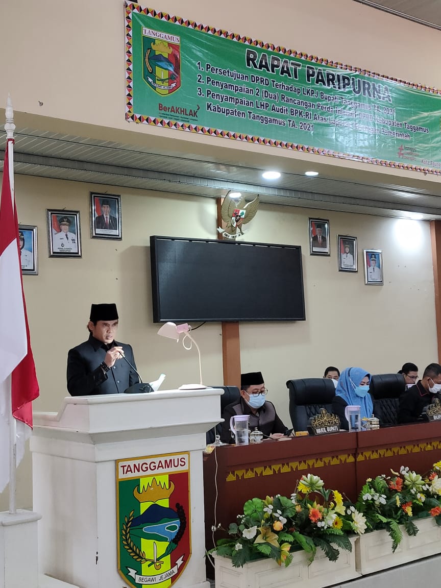 DPRD Tanggamus Sampaikan Dua Ranperda Insiatif