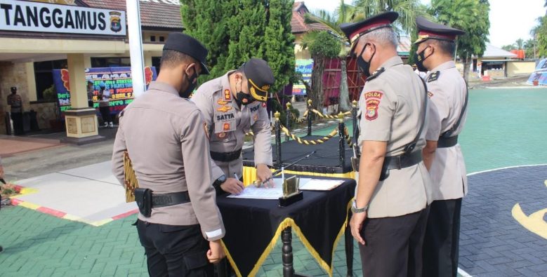 Empat Perwira Polres Tanggamus Resmi Berganti