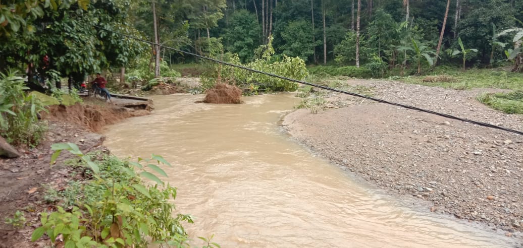 Dampak Banjir, Pekon Sukabanjar Gelap Gulita