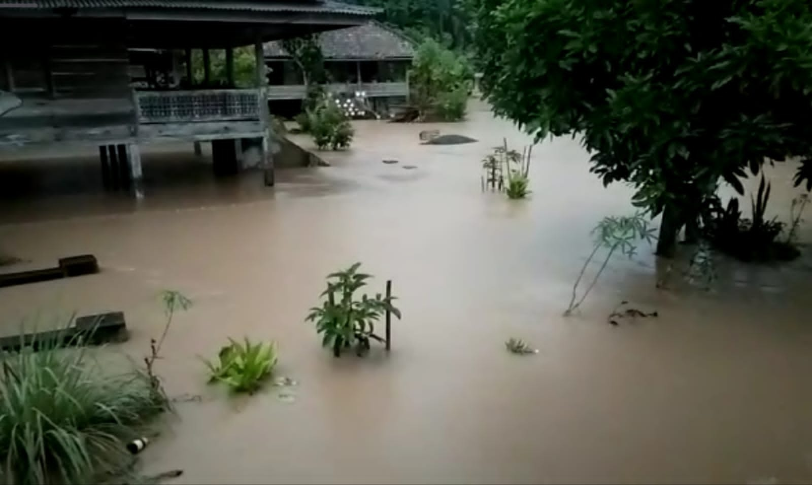 BPBD Lakukan Assesmen Bencana Banjir di Kelumbayan