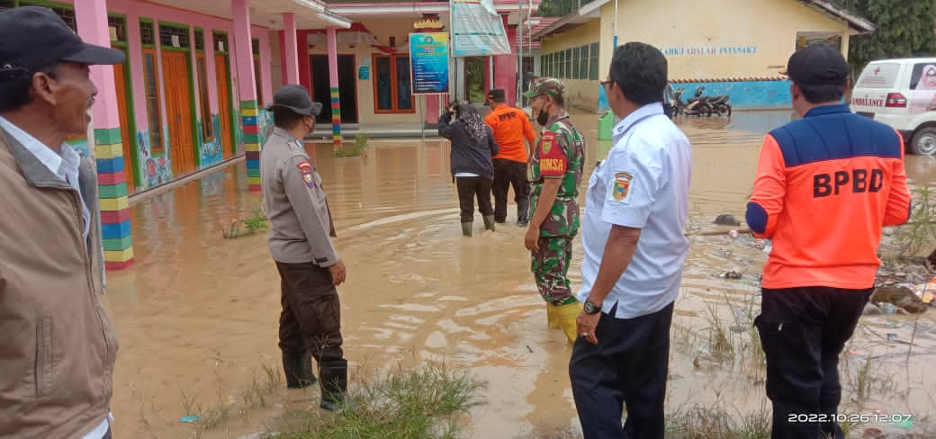 Sungai Way Semaka Meluap, 15 Pekon Terendam Banjir