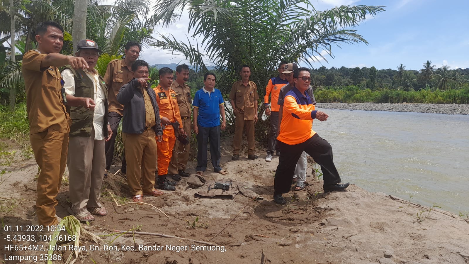 Normalisasi Way Semuong, BPBD Kerahkan Lima Alat Berat