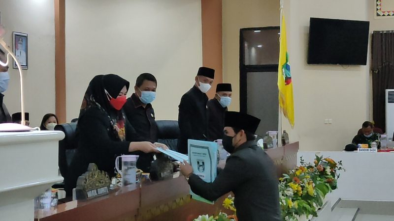 Dua Ranperda Inisiatif DPRD Disetujui