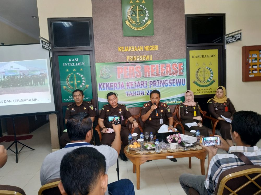 Kejari Pringsewu Selamatkan Uang Negara