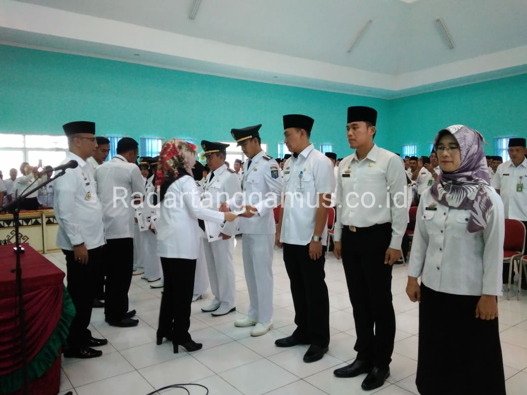 Lantik Ratusan Pejabat Ini Pesan Bupati