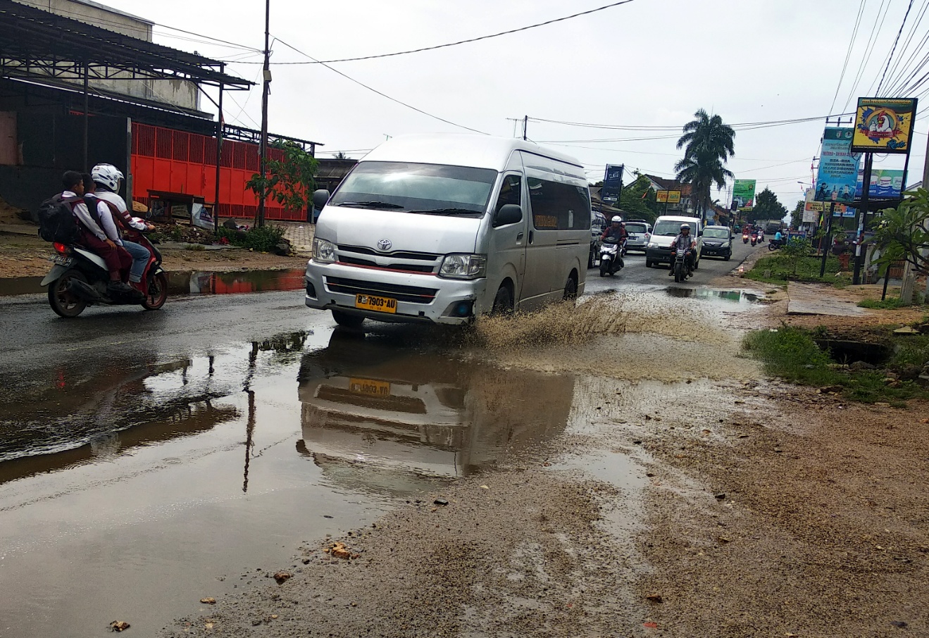 Jalinbar Kerap Tergenang, Pengguna Jalan Mengeluh