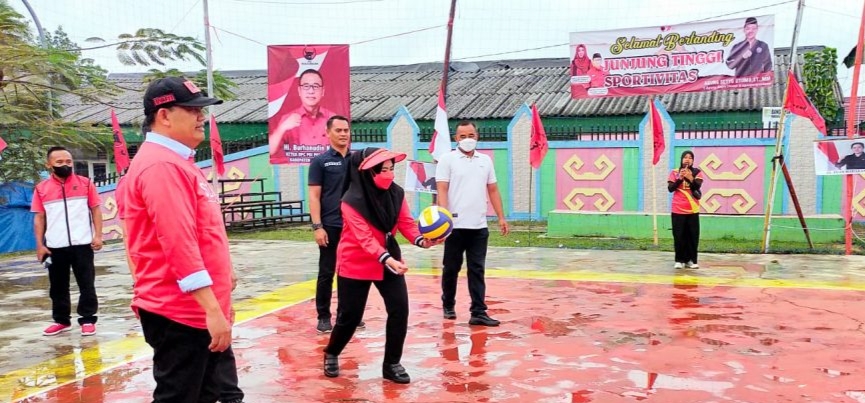 PDIP Tanggamus Gelar Turnamen Bola Voli Banteng Cup 2022