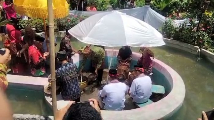 Jelang Ramadhan, Masyarakat Pekon Sanggi Unggak Lakukan Tradisi Bulangekh